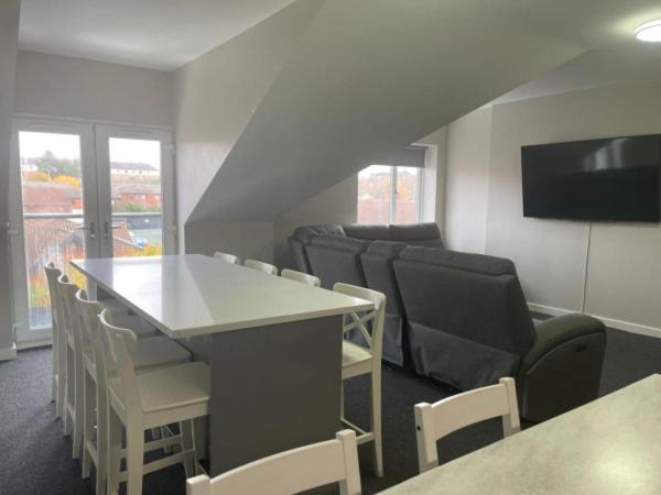 Ryan I Air I Bnb - 102 Mill Street - Free Parking ลิเวอร์พูล ห้อง รูปภาพ