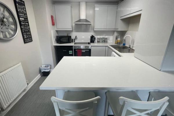 Ryan I Air I Bnb - 102 Mill Street - Free Parking ลิเวอร์พูล ห้อง รูปภาพ