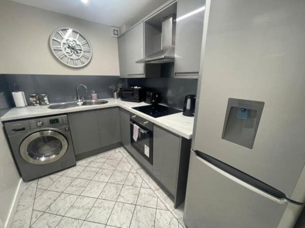 Ryan I Air I Bnb - 102 Mill Street - Free Parking ลิเวอร์พูล ห้อง รูปภาพ